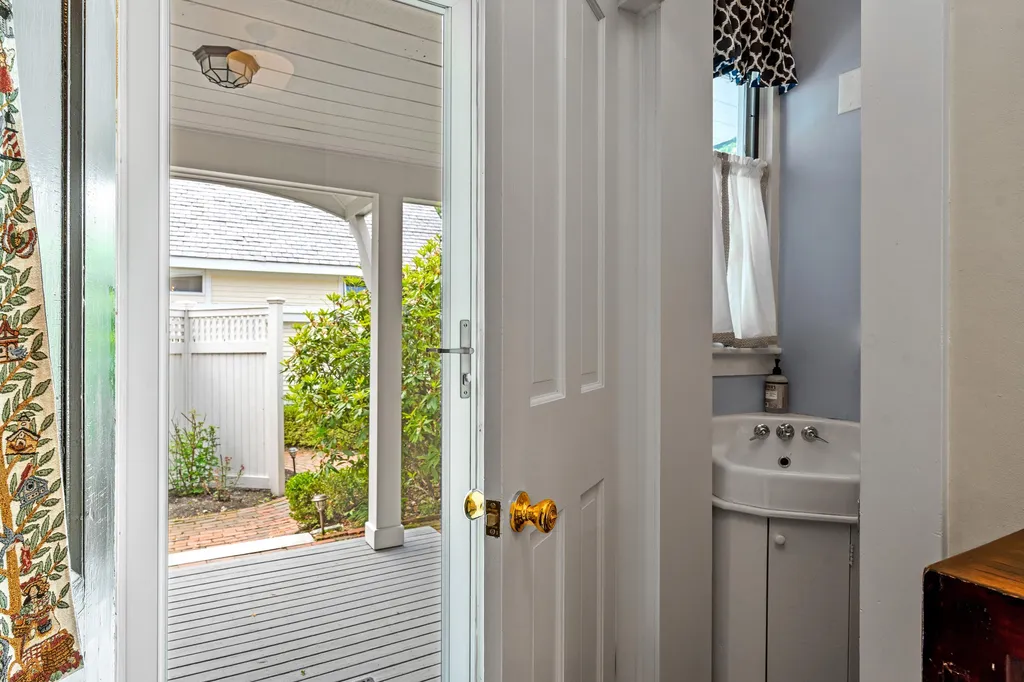 774 Middle Street Portsmouth NH 03801