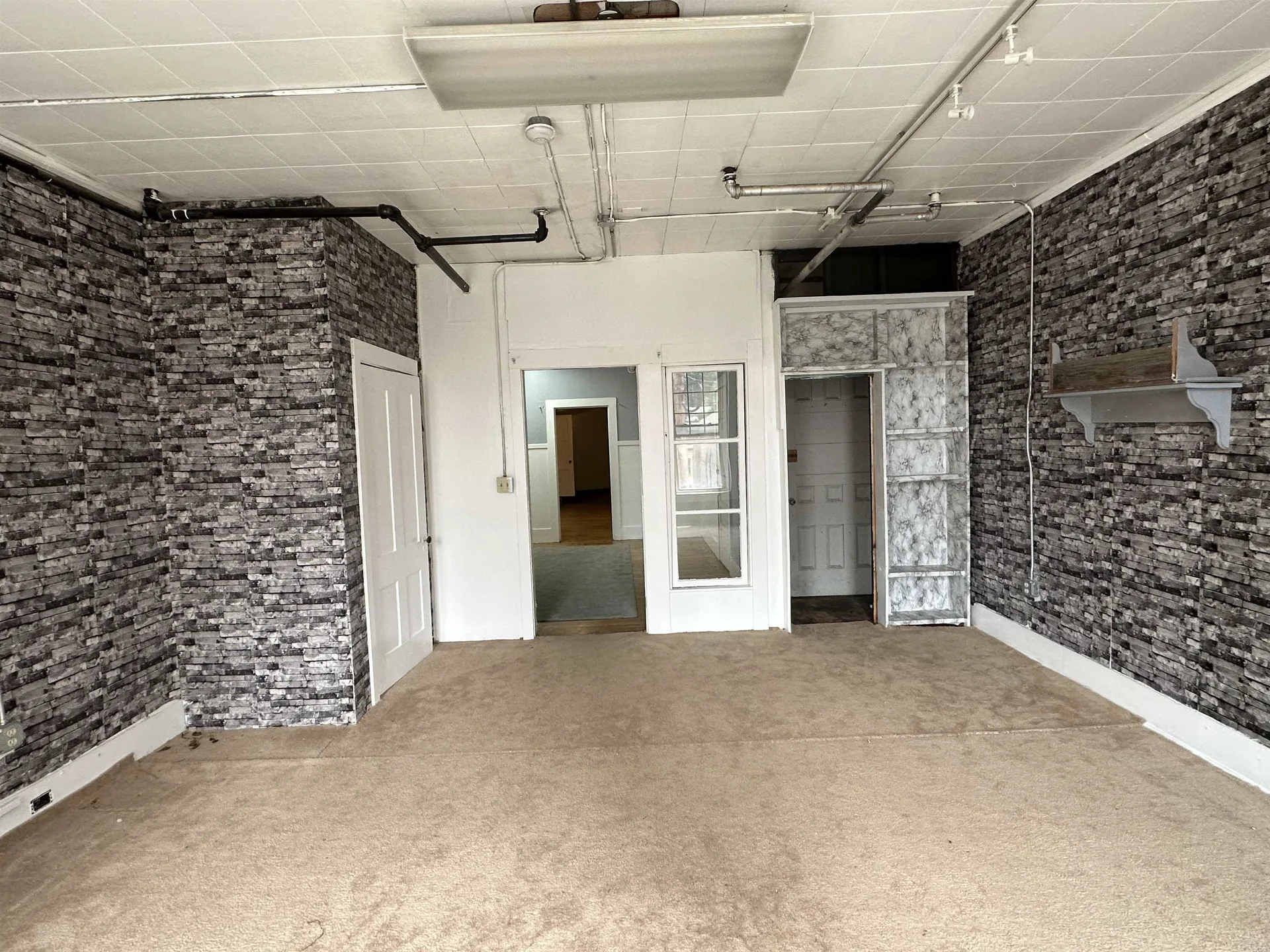 21 Elliot Street Brattleboro VT 05301