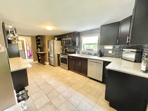 518 Centerville Road Hyde Park VT 05655