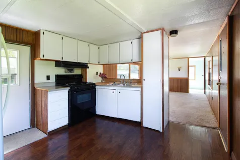 10 Moccasin Avenue Grand Isle VT 05458