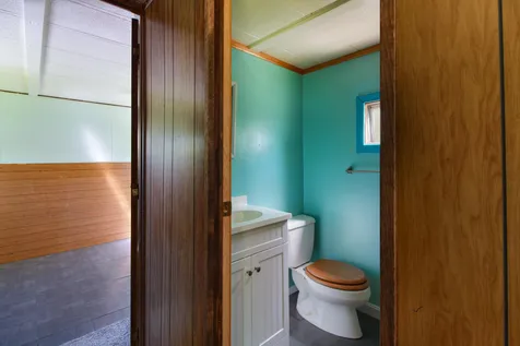 10 Moccasin Avenue Grand Isle VT 05458