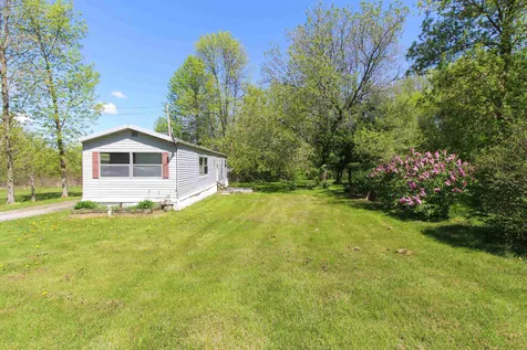 10 Moccasin Avenue Grand Isle VT 05458