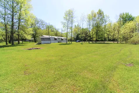 10 Moccasin Avenue Grand Isle VT 05458
