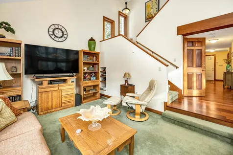 21 Locust Drive Holderness NH 03245