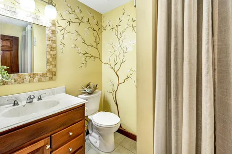 21 Locust Drive Holderness NH 03245