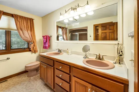 21 Locust Drive Holderness NH 03245