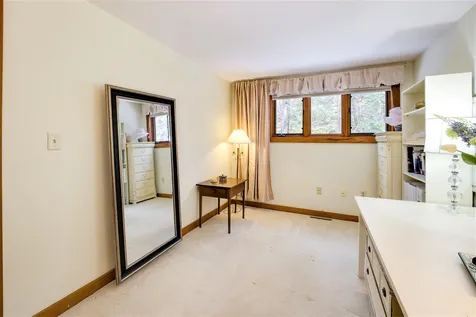 21 Locust Drive Holderness NH 03245