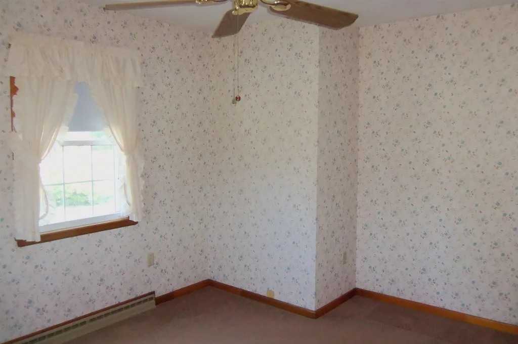162 Exeter Road Hampton Falls NH 03844