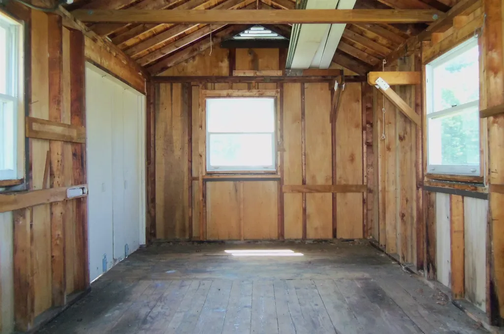 162 Exeter Road Hampton Falls NH 03844