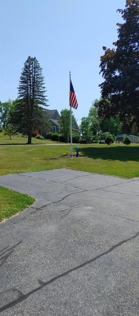 162 Exeter Road Hampton Falls NH 03844