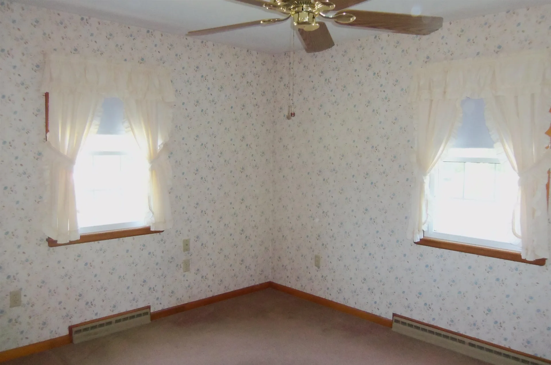 162 Exeter Road Hampton Falls NH 03844