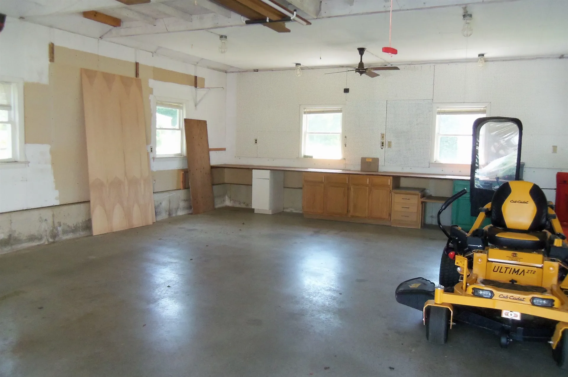 162 Exeter Road Hampton Falls NH 03844