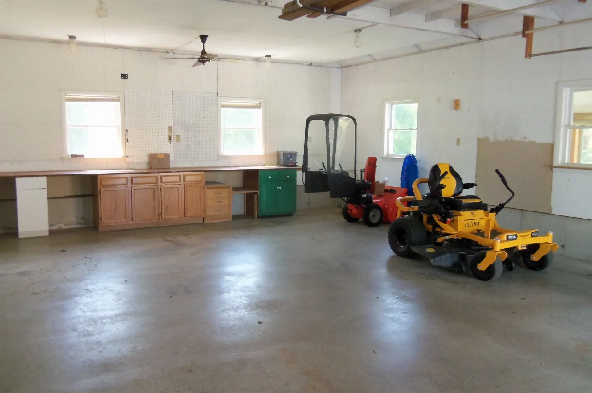 162 Exeter Road Hampton Falls NH 03844