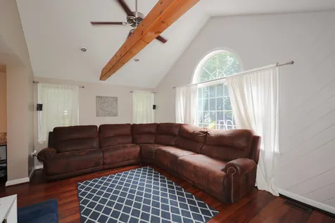 1 Donovan Drive Derry NH 03038