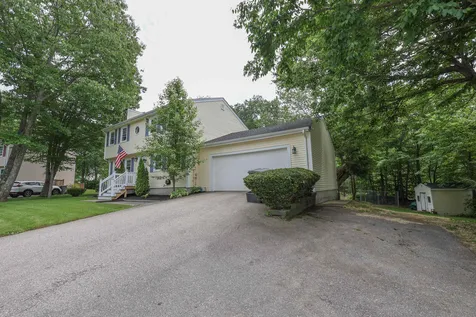 1 Donovan Drive Derry NH 03038