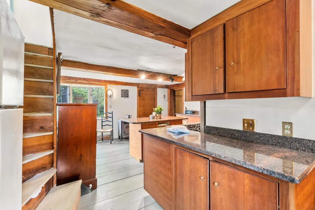 53 Bagdad Road Durham NH 03824