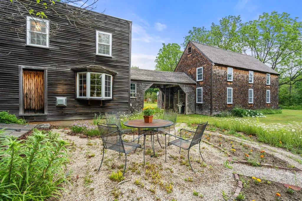 53 Bagdad Road Durham NH 03824