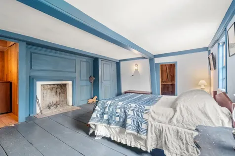 53 Bagdad Road Durham NH 03824