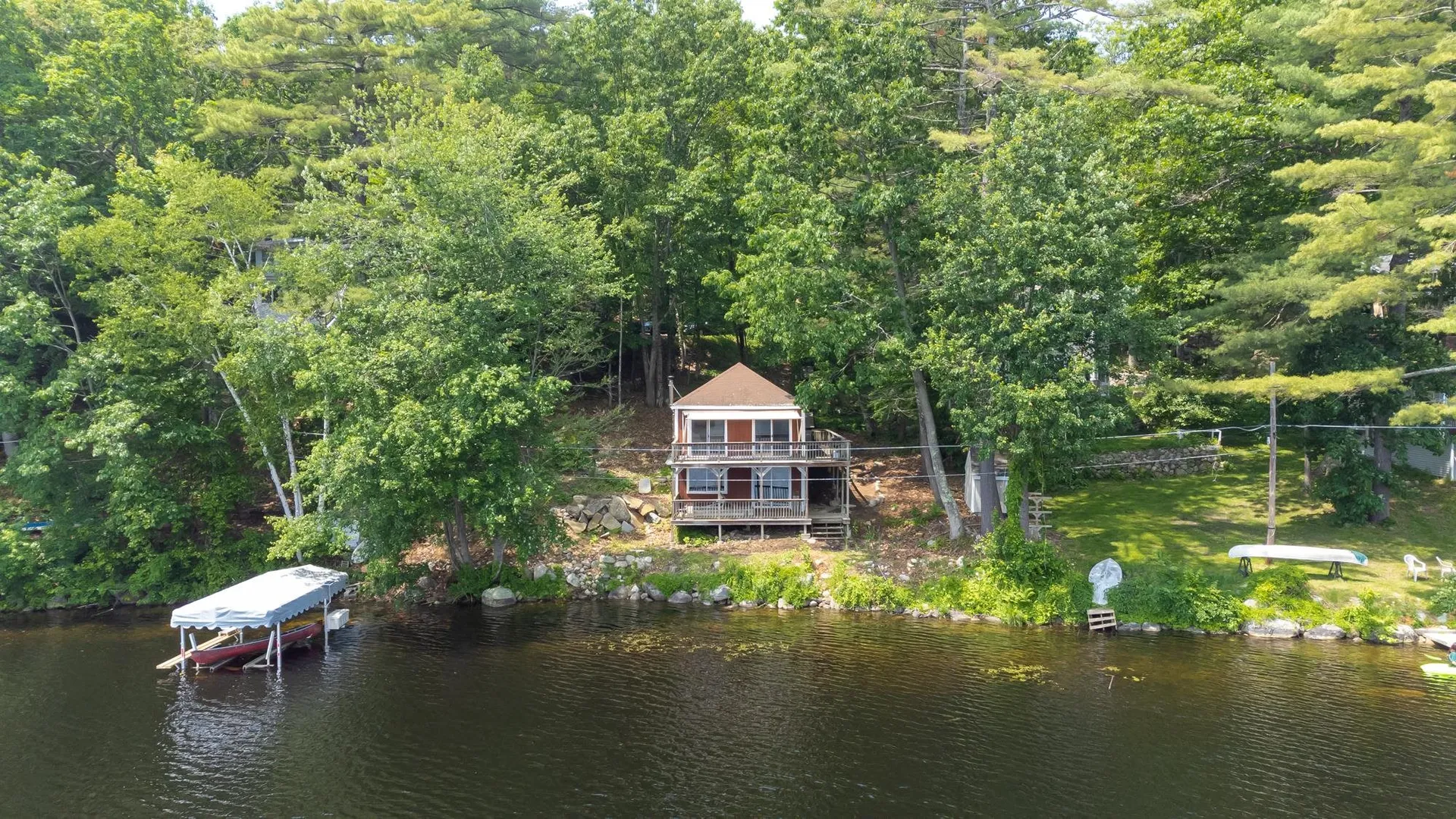 12 Lakeview Street Amherst NH 03031