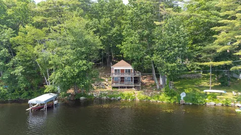 12 Lakeview Street Amherst NH 03031