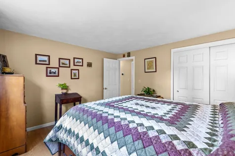 1 Benrus Street Nashua NH 03060