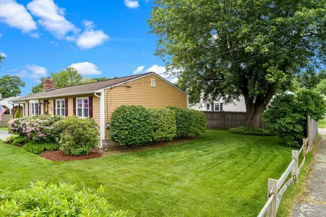 1 Benrus Street Nashua NH 03060
