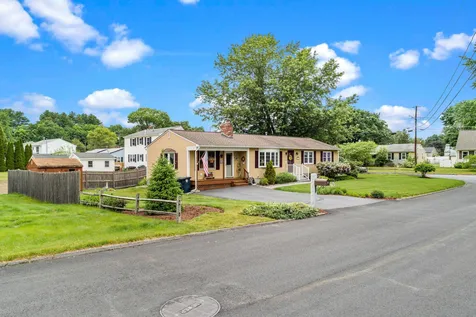 1 Benrus Street Nashua NH 03060