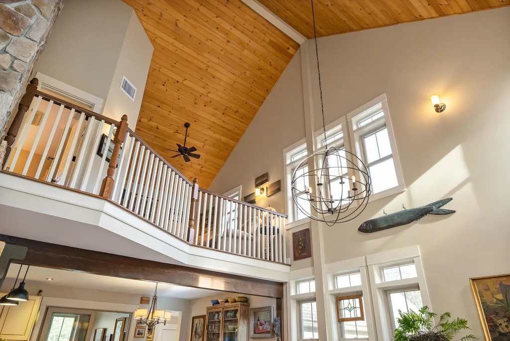 888 Mcintyre Road Newington NH 03801