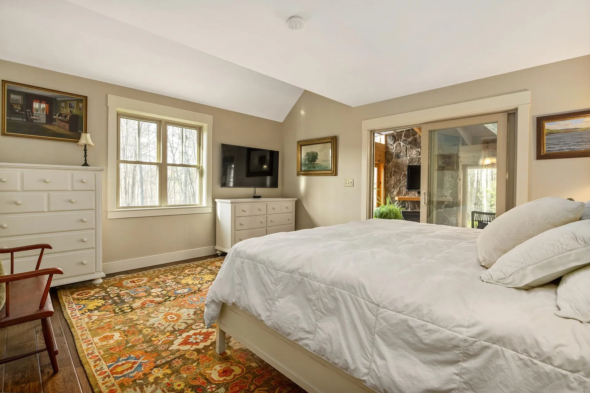 888 Mcintyre Road Newington NH 03801