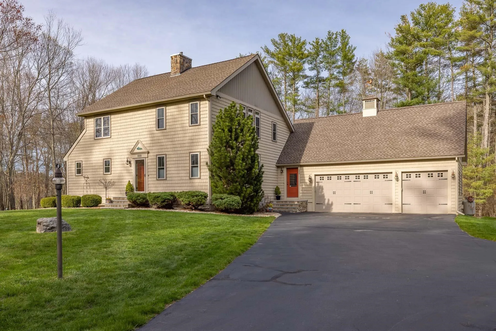888 Mcintyre Road Newington NH 03801