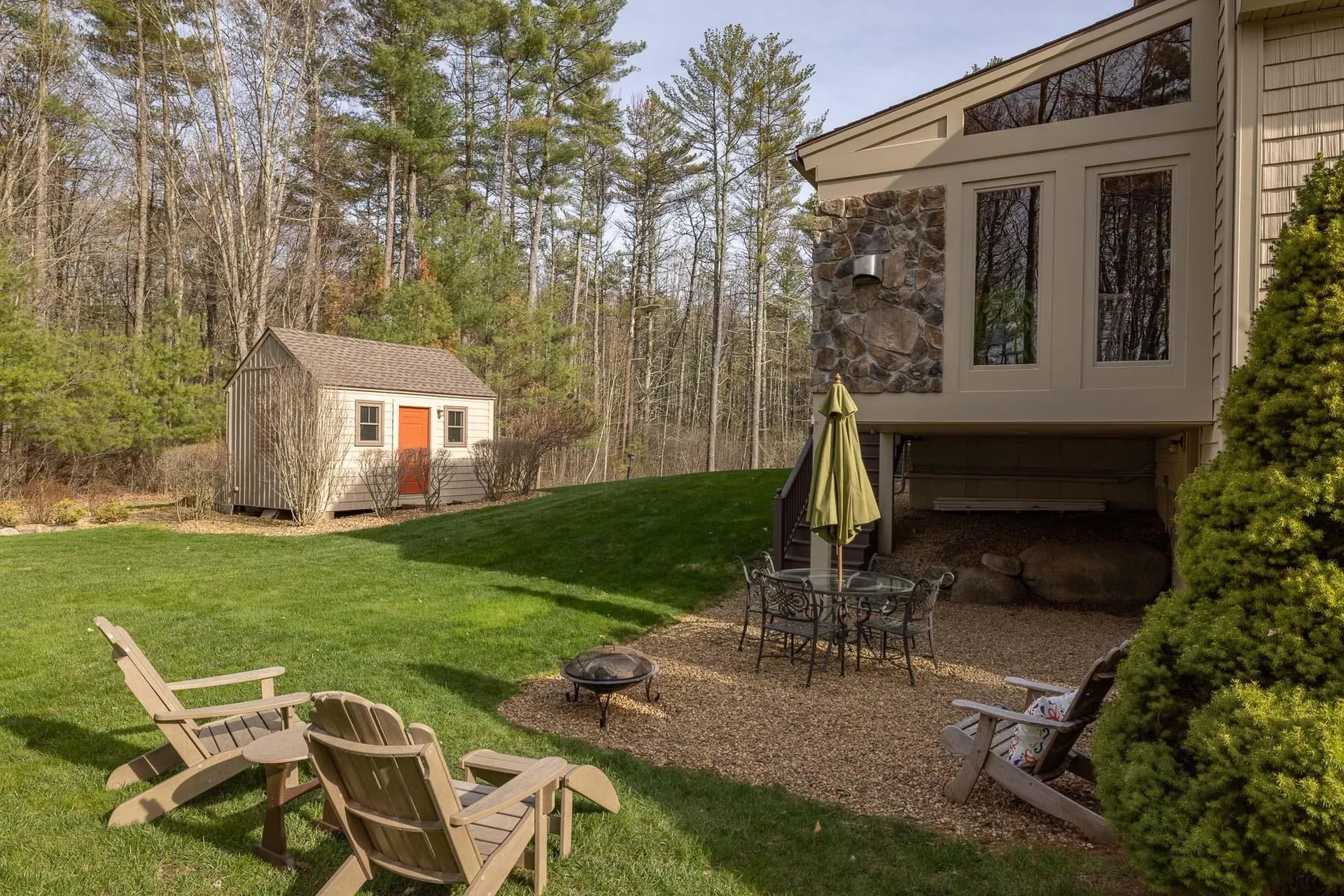 888 Mcintyre Road Newington NH 03801