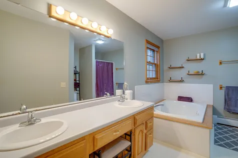 457 North Harbor Road Colchester VT 05446