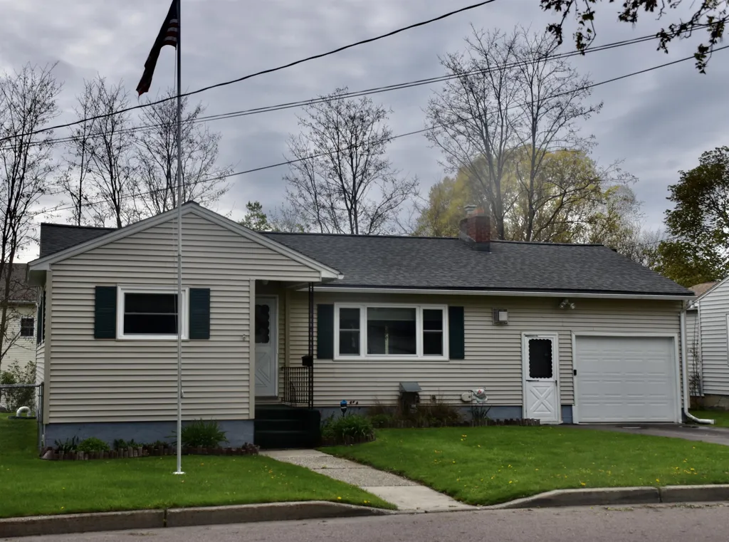 18 Richard Street Winooski VT 05404