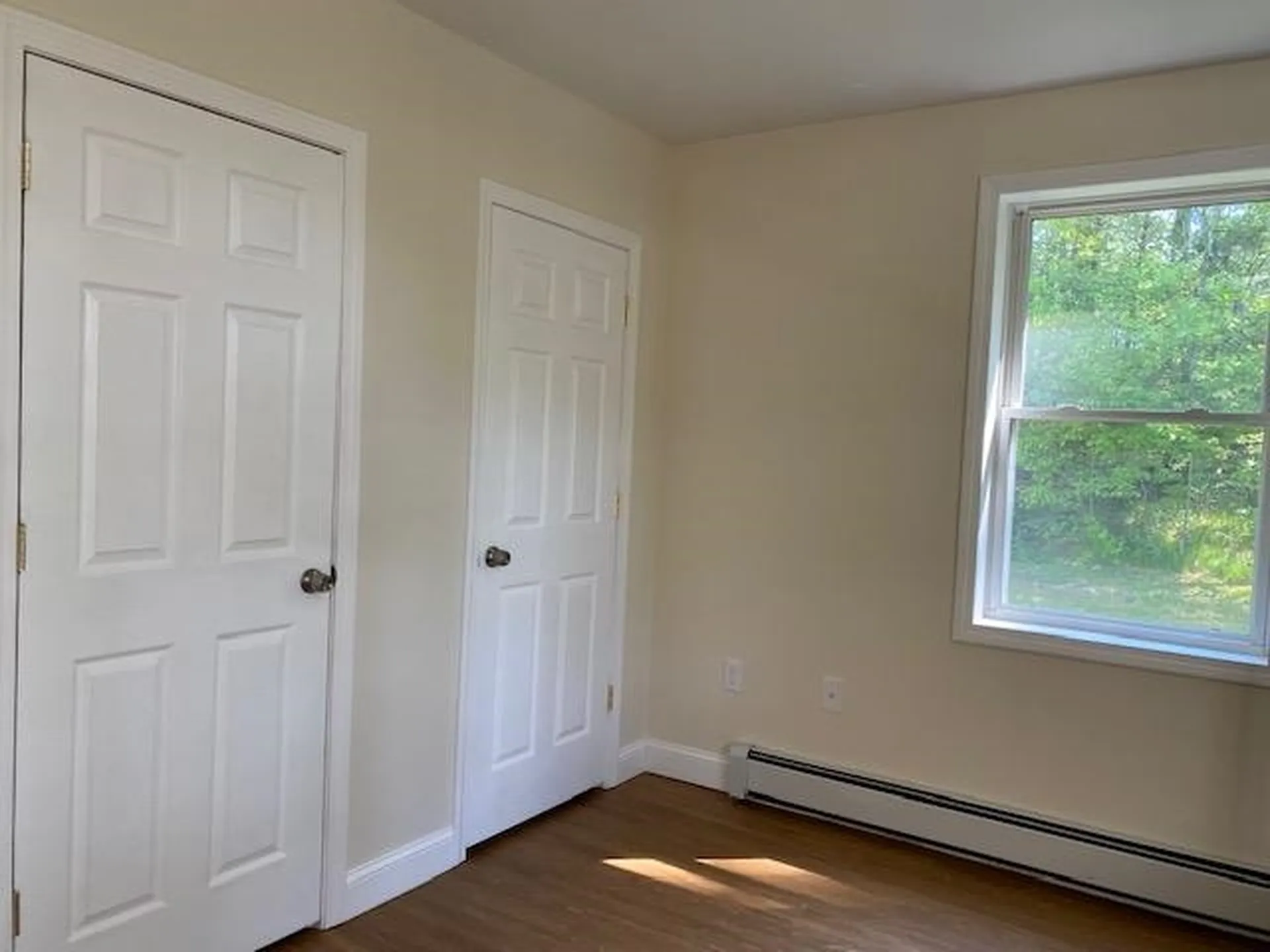 44 Mammoth Road Londonderry NH 03053
