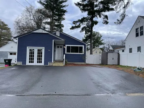 144 Harriman Street Manchester NH 03102