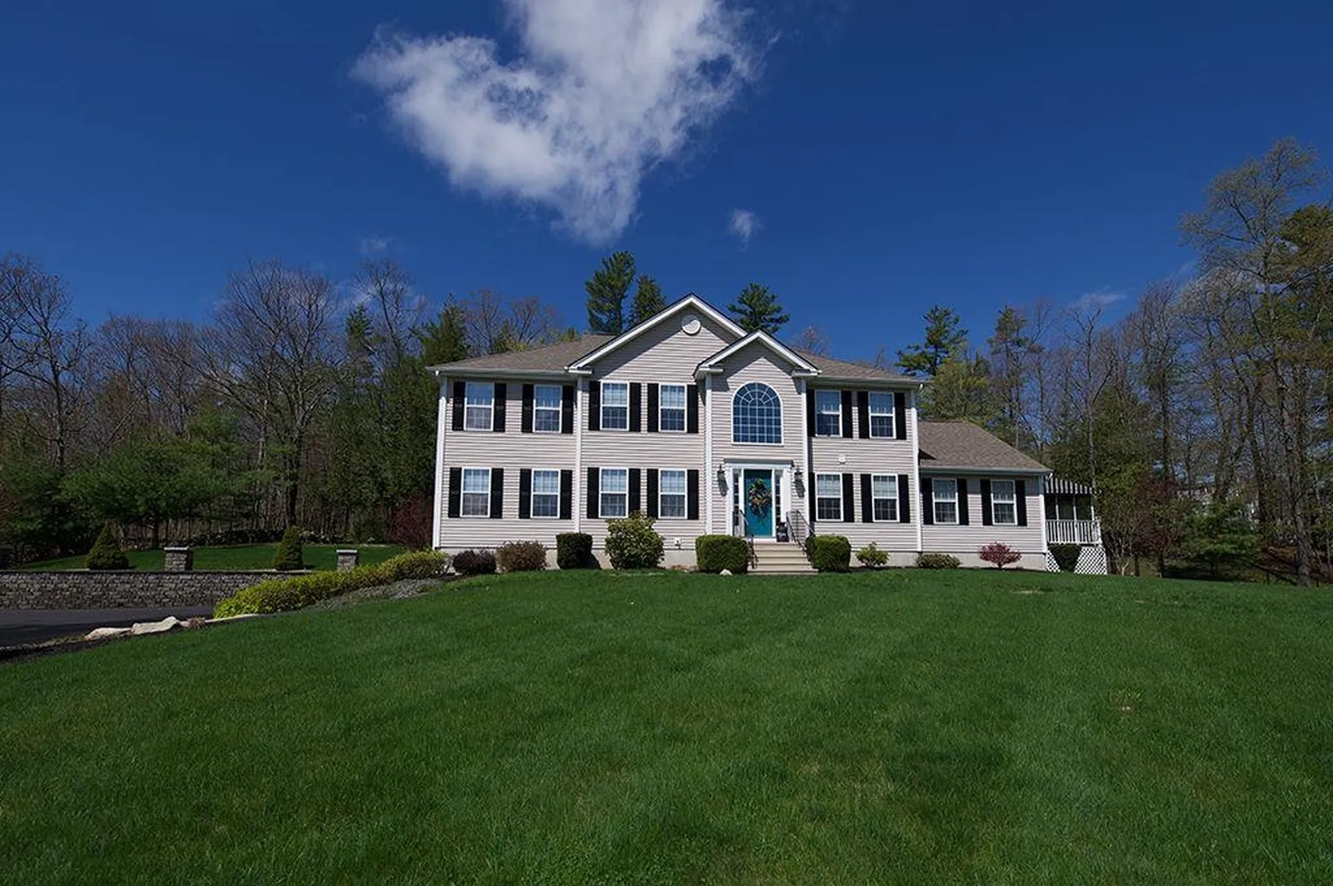 22 Alexis Lane Sandown NH 03873