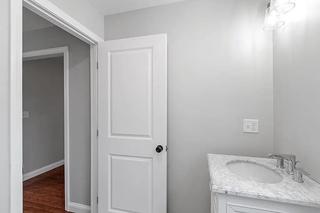 292 Copp Drive Fremont NH 03044
