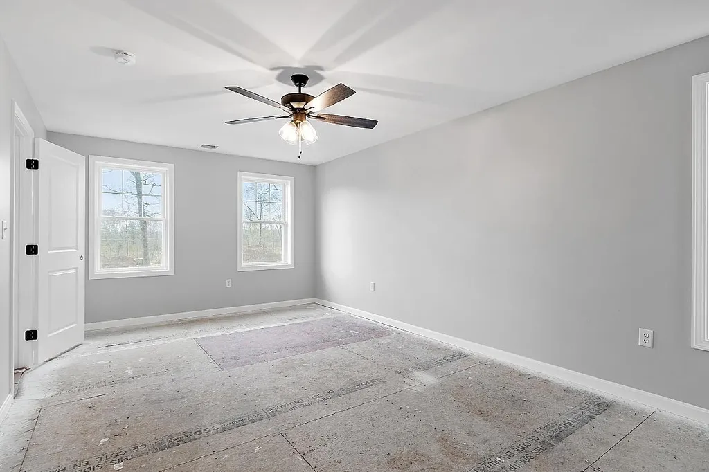 292 Copp Drive Fremont NH 03044