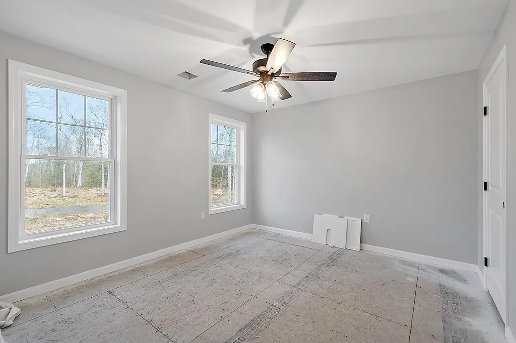 292 Copp Drive Fremont NH 03044