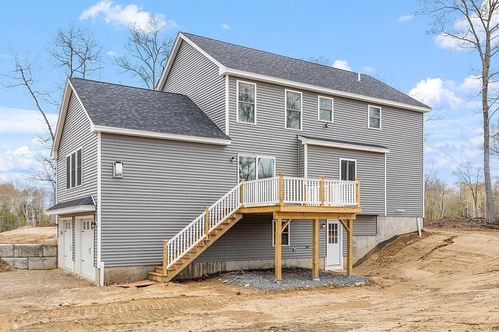 292 Copp Drive Fremont NH 03044