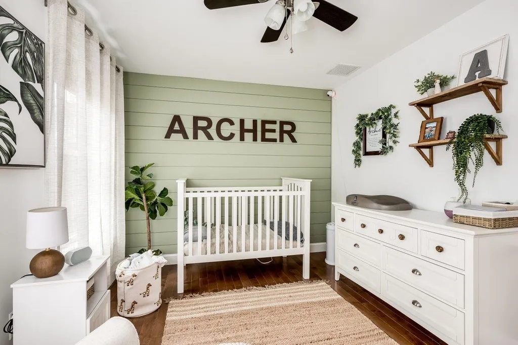 88 Tolend Road Barrington NH 03825