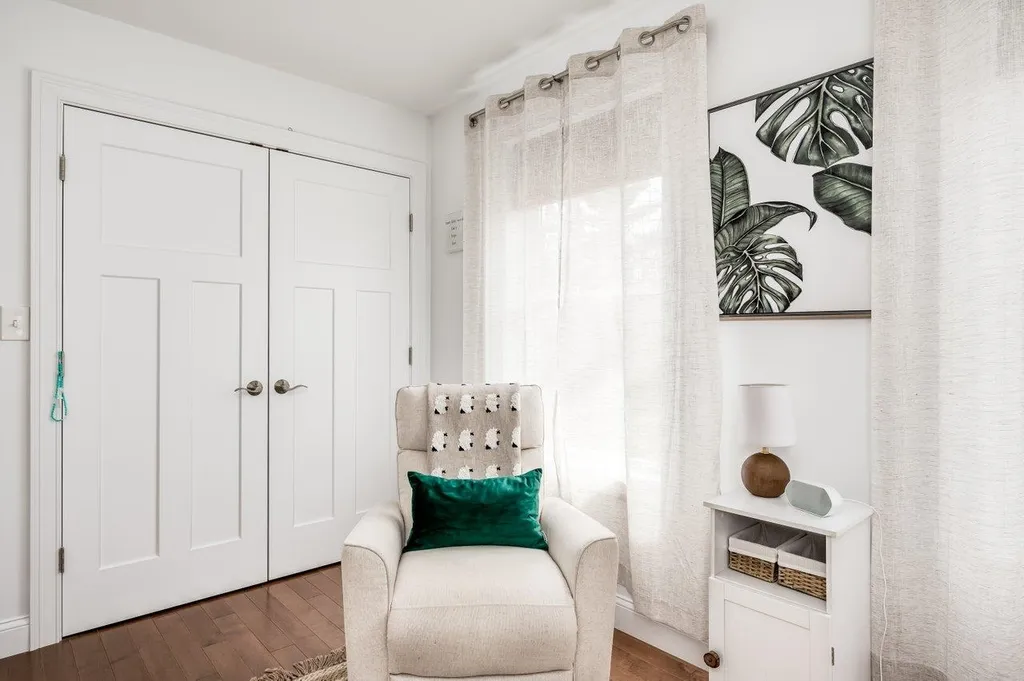 88 Tolend Road Barrington NH 03825