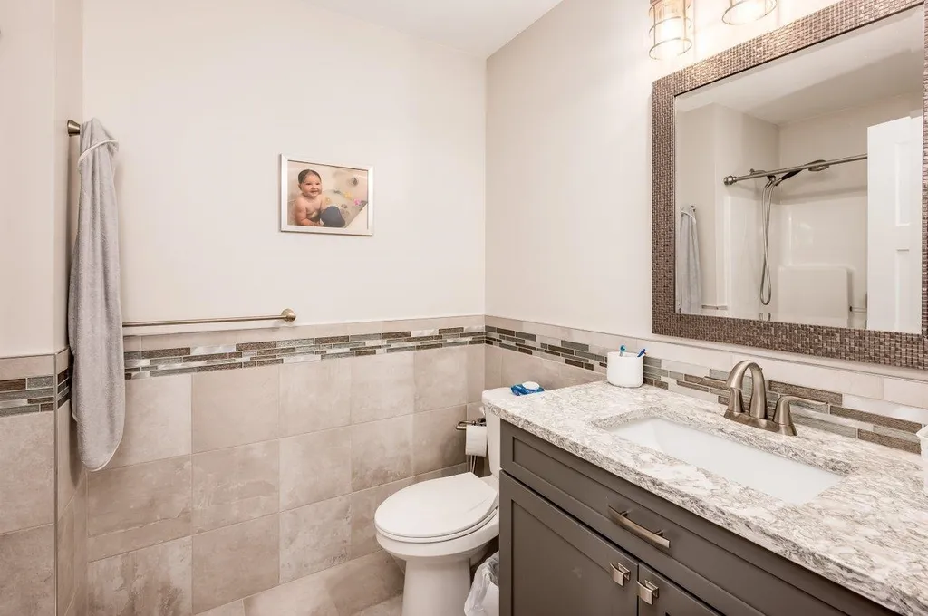 88 Tolend Road Barrington NH 03825