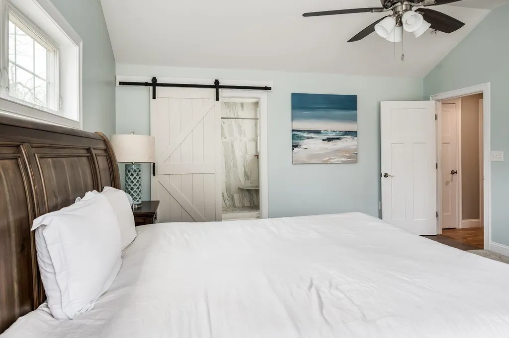 88 Tolend Road Barrington NH 03825