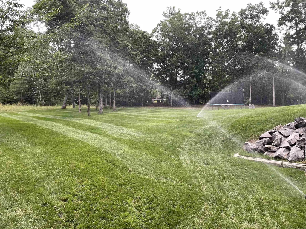 88 Tolend Road Barrington NH 03825