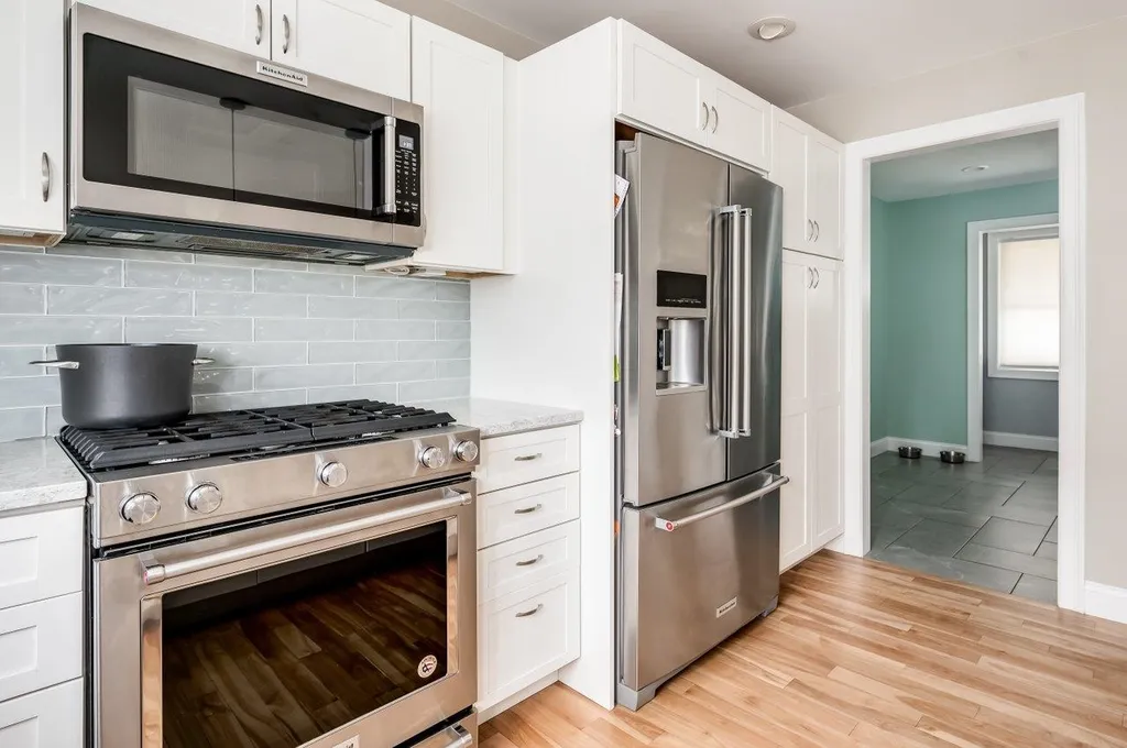 88 Tolend Road Barrington NH 03825