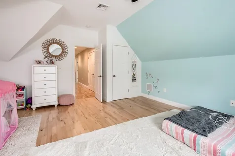 88 Tolend Road Barrington NH 03825