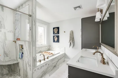 88 Tolend Road Barrington NH 03825