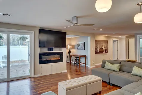 39 Dow Lane Rye NH 03870