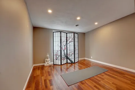 39 Dow Lane Rye NH 03870